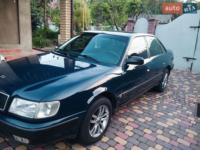 Audi 100 1992