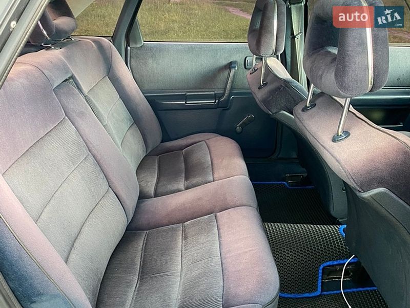 Седан Audi 100 1983 в Ковеле