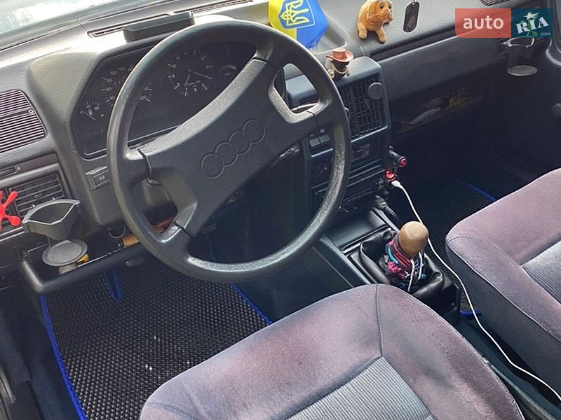 Седан Audi 100 1983 в Ковеле