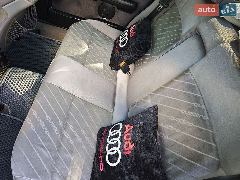 Седан Audi 100 1990 в Києві