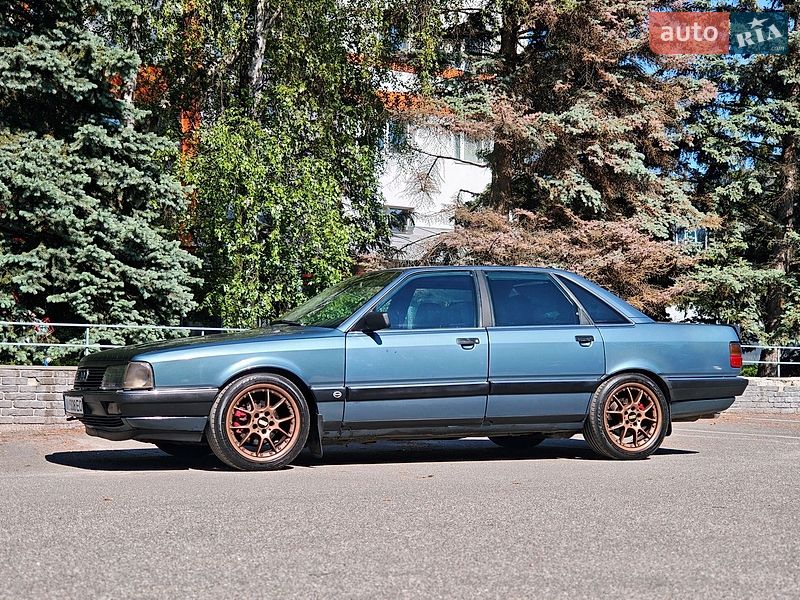 Седан Audi 100 1990 в Києві