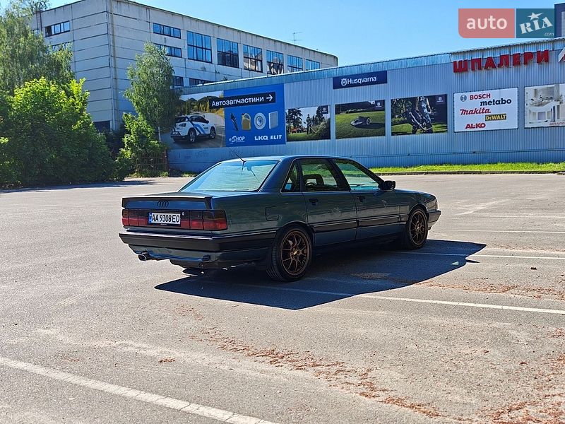 Седан Audi 100 1990 в Києві