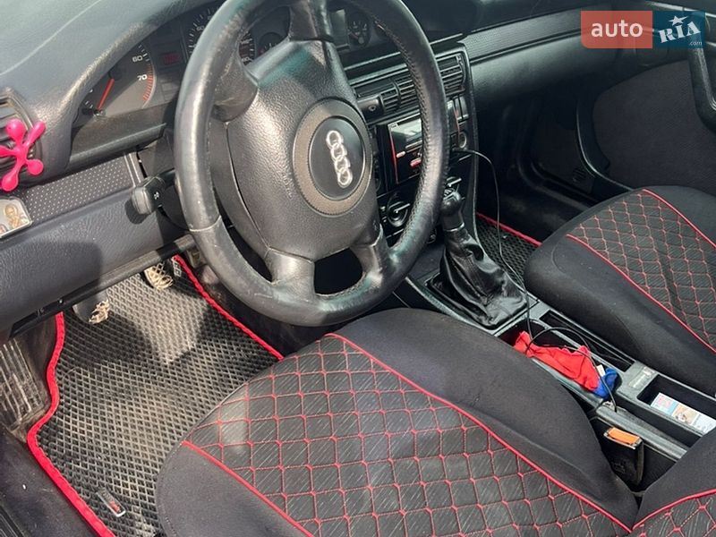 Універсал Audi 100 1993 в Кельменцях фото 8 Універсал Audi 100 1993 в Кельменцях