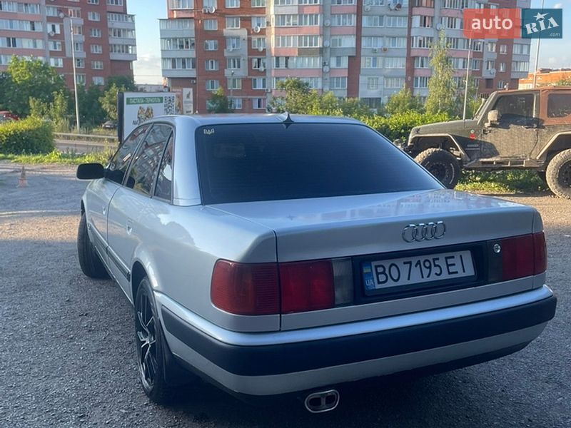 Седан Audi 100 1992 в Тернополі