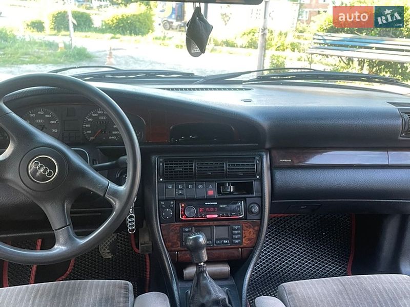 Седан Audi 100 1992 в Тернополі