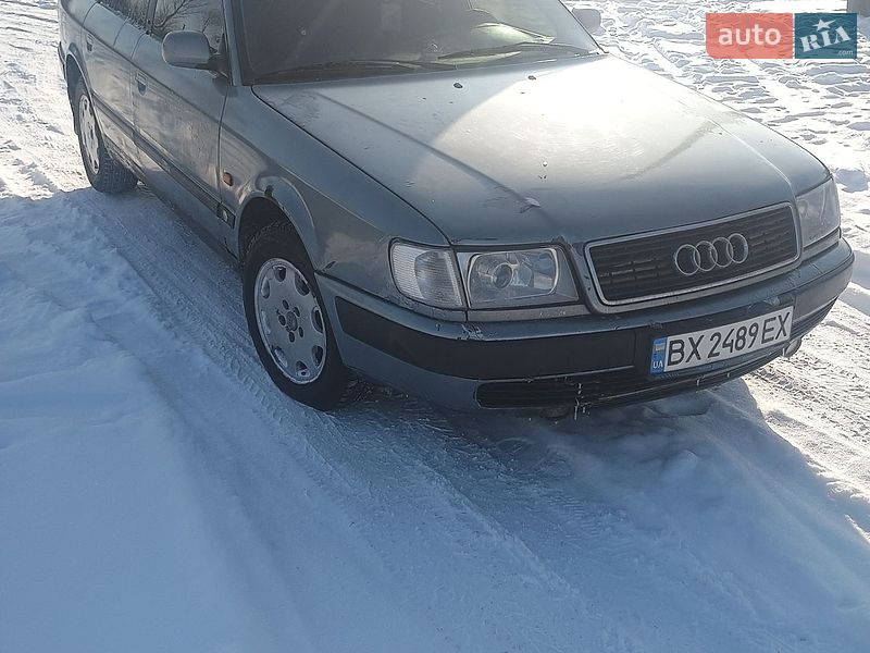 Универсал Audi 100 1994 в Деражне