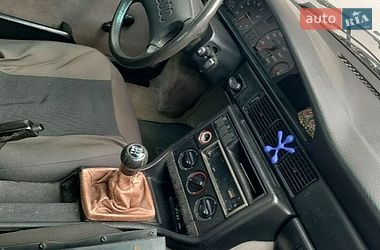 Седан Audi 100 1988 в Днепре