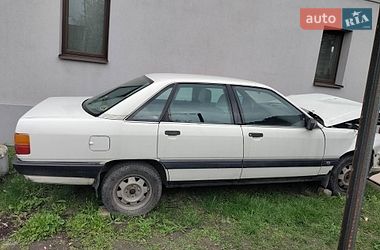 Седан Audi 100 1988 в Днепре