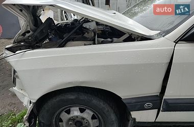 Седан Audi 100 1988 в Днепре