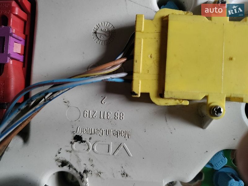 Седан Audi 100 1988 в Днепре