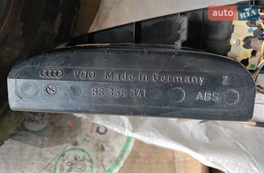 Седан Audi 100 1988 в Днепре