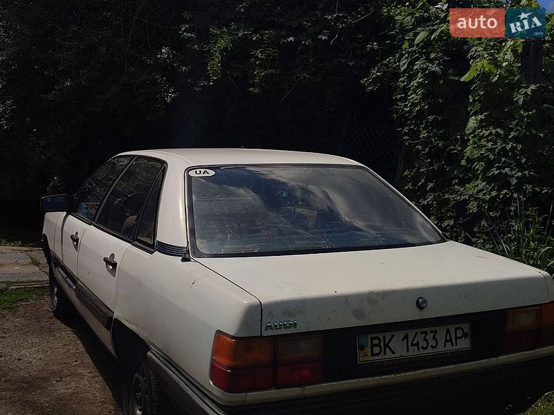Седан Audi 100 1985 в Житомире фото 7 Седан Audi 100 1985 в Житомире
