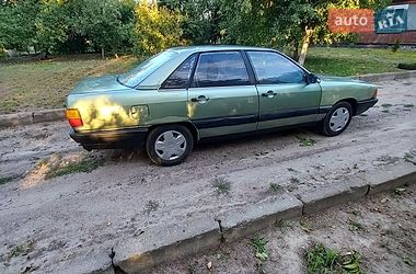Седан Audi 100 1983 в Володимирі