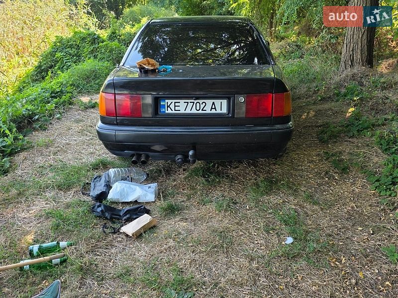 Седан Audi 100 1992 в Днепре
