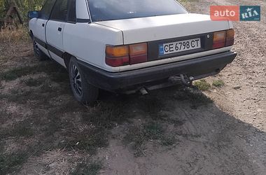 Седан Audi 100 1987 в Чернівцях