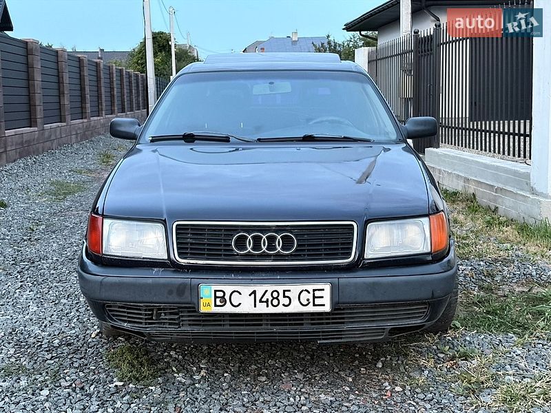 Седан Audi 100 1991 в Львове