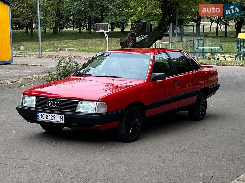 Седан Audi 100 1990 в Рівному