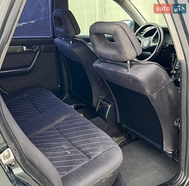 Седан Audi 100 1994 в Дрогобичі