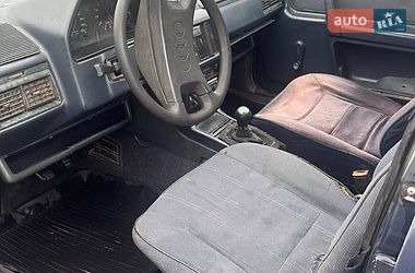 Седан Audi 100 1983 в Владимире