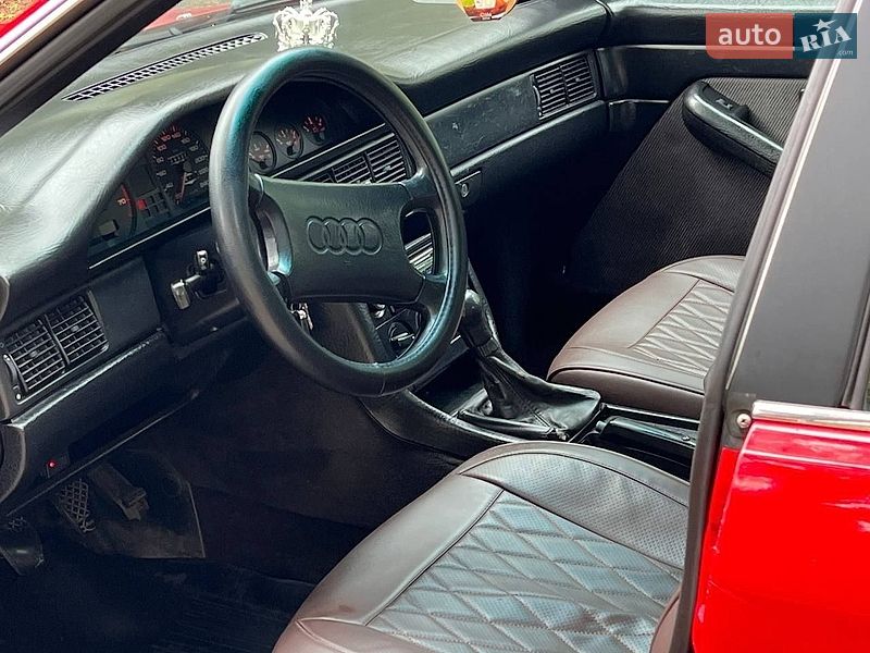 Седан Audi 100 1990 в Рівному
