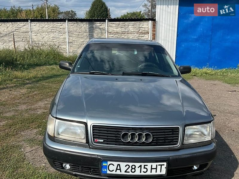 Audi 100 1992 Audi 100 1992