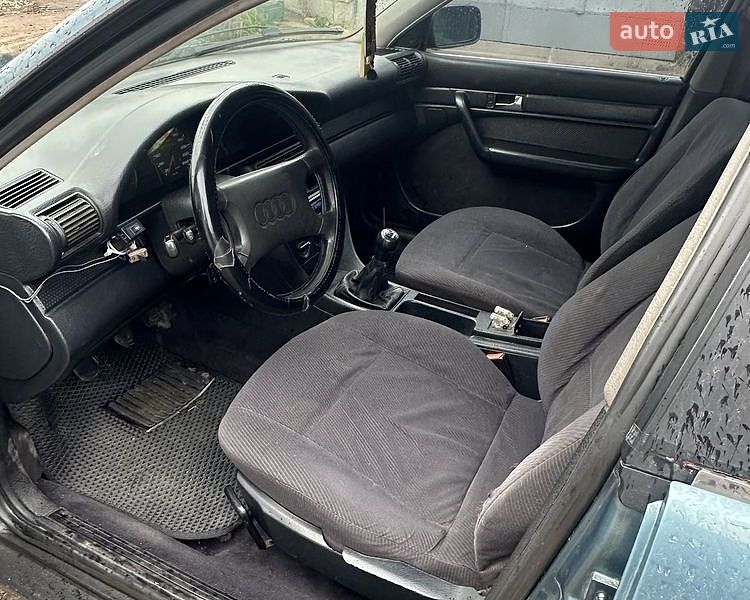 Седан Audi 100 1992 в Сумах
