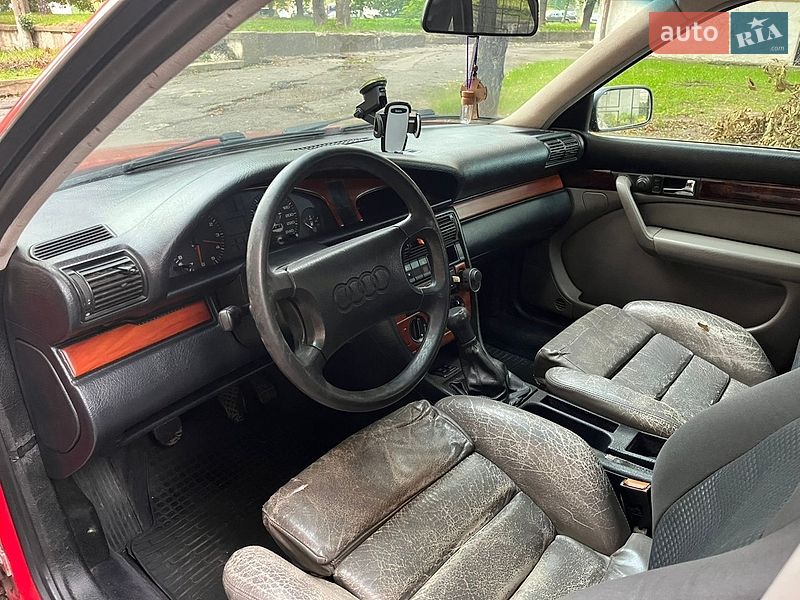 Седан Audi 100 1991 в Ровно
