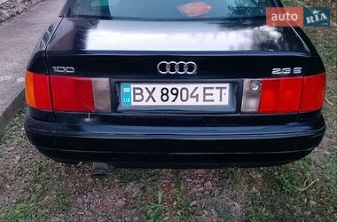 Седан Audi 100 1993 в Деражні