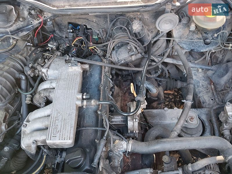 Седан Audi 100 1993 в Деражні