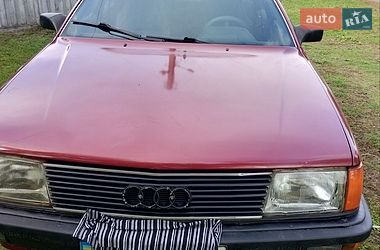 Седан Audi 100 1986 в Києві