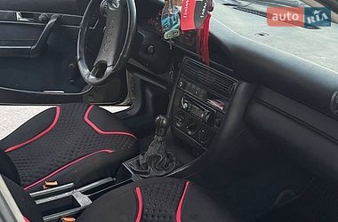 Седан Audi 100 1991 в Надворной