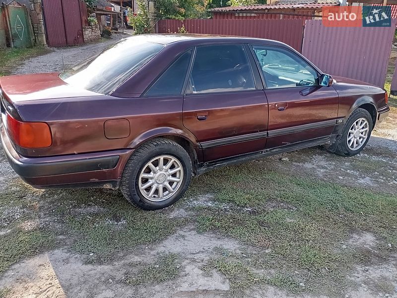 Седан Audi 100 1993 в Теребовле