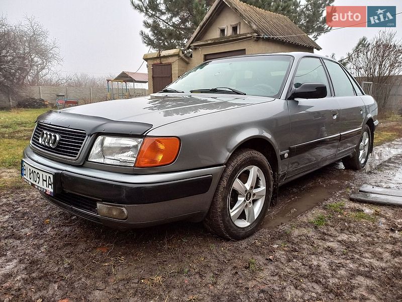 Седан Audi 100 1991 в Полтаве