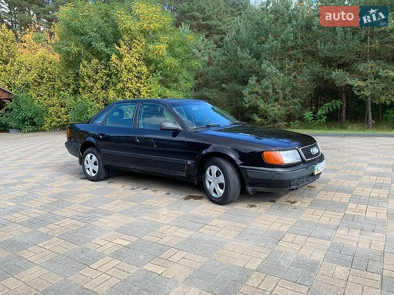 Седан Audi 100 1991 в Судовой Вишне