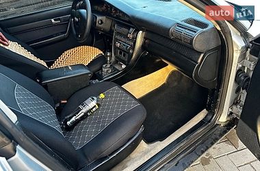 Седан Audi 100 1992 в Ровно