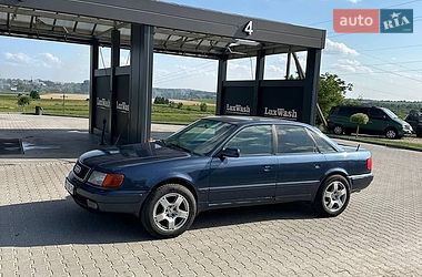 Седан Audi 100 1993 в Шумську