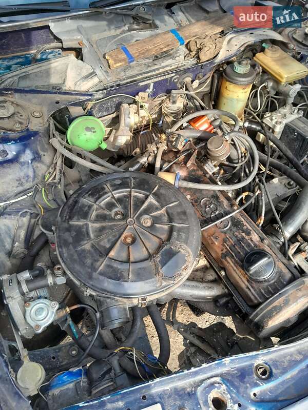 Седан Audi 200 1984 в Владимире