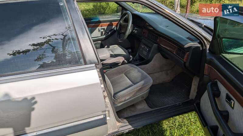 Седан Audi 200 1989 в Львове
