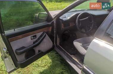 Седан Audi 200 1989 в Львове