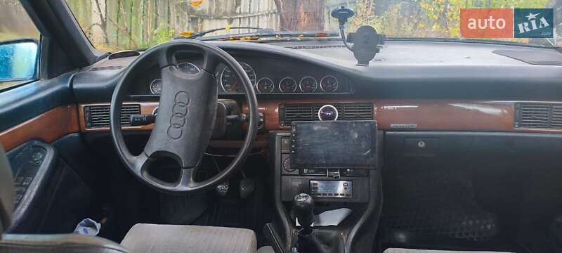 Седан Audi 200 1988 в Краматорске