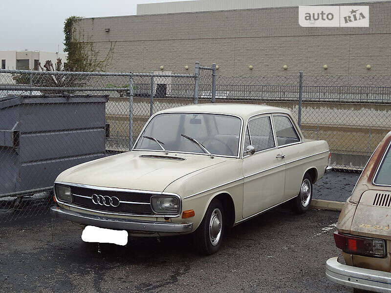 Универсал Audi 75 1971 в Брянке
