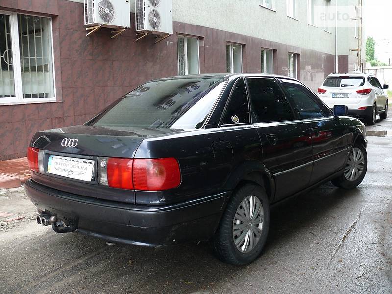 Седан Audi 80 1994 в Николаеве