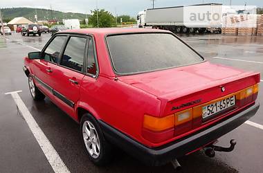 Седан Audi 80 1986 в Мукачево