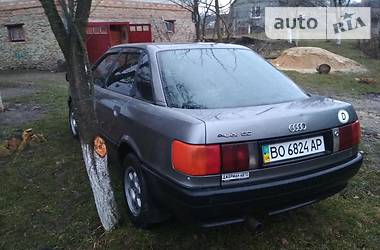 Седан Audi 80 1988 в Здолбунове