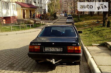 Седан Audi 80 1985 в Львові