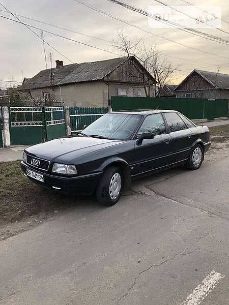 Седан Audi 80 1994 в Раздельной