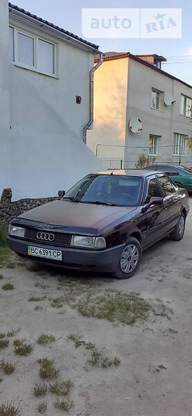 Седан Audi 80 1990 в Новояворівську