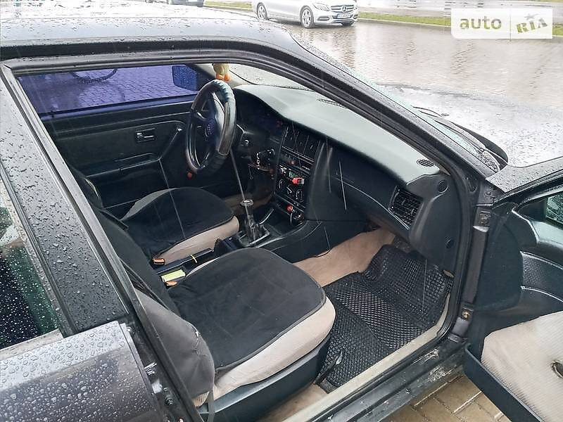 Седан Audi 80 1994 в Ужгороде