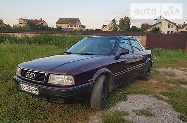 Седан Audi 80 1992 в Киеве