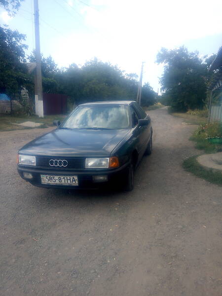 Седан Audi 80 1987 в Днепре